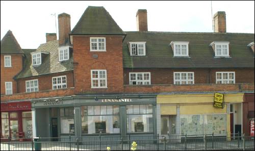 06-8 The Market Place